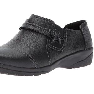 Women's Cheyn Madi Slip-On Loafer